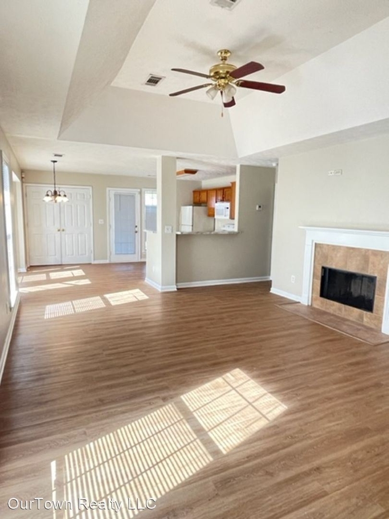 6030 Walderbrook Ct - Photo 1