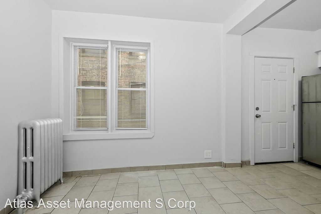 2736 W 64th St - Photo 3