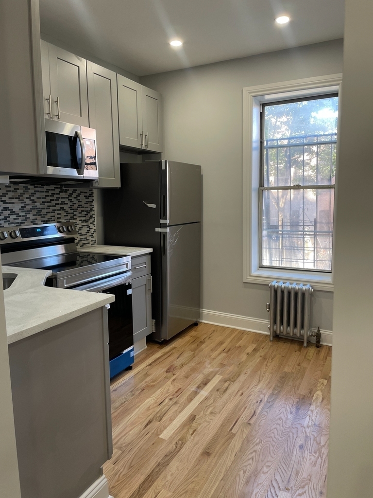 377 Lincoln Road - Photo 1