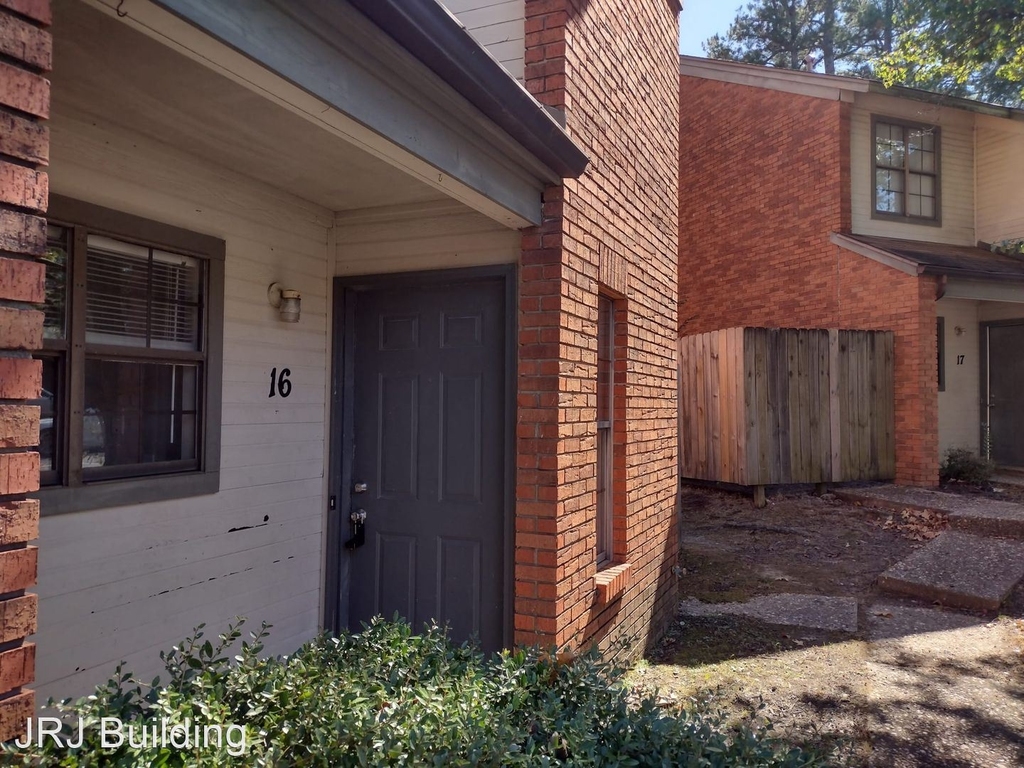 301 Pine Forest Circle - Photo 1