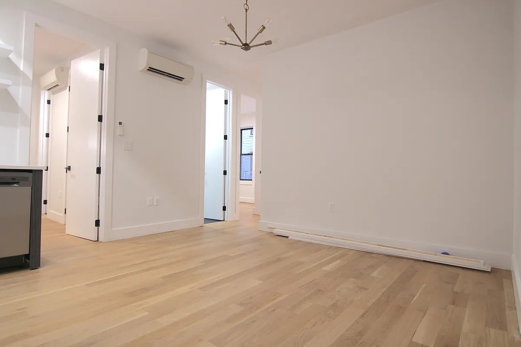 354 South 1st Street #2B - Photo 5