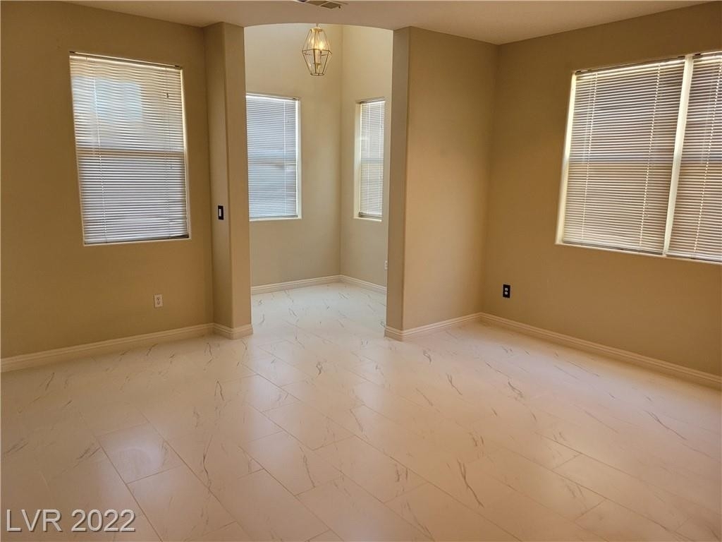 9719 Spinnaker Creek Avenue - Photo 2