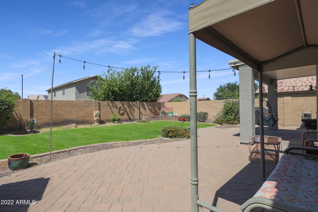 13728 W Solano Drive - Photo 8