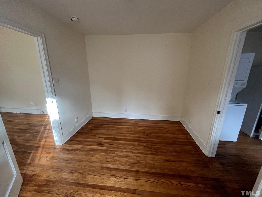 710 Gray Avenue - Photo 9