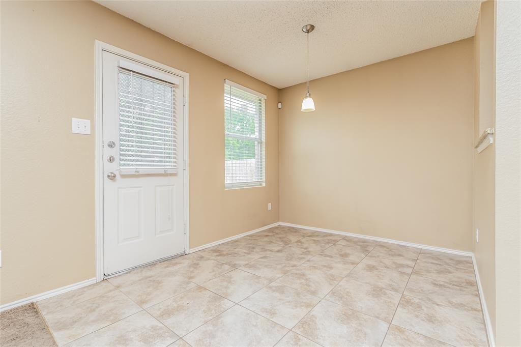 1216 Bumble Bee Drive - Photo 2