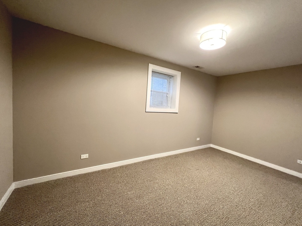 2345 W Cortez Street - Photo 23