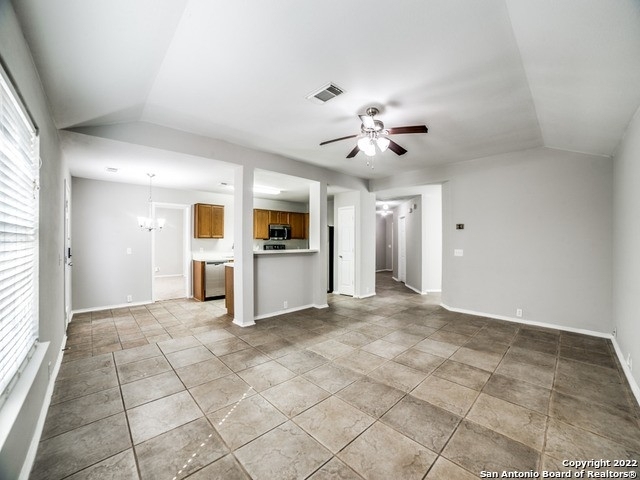 15827 Borwick Ln - Photo 3