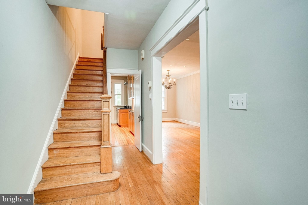 1720 34th Street Nw - Photo 1