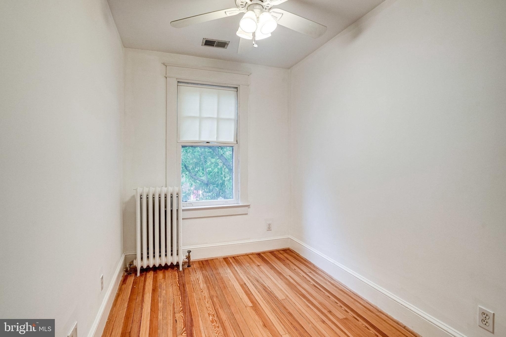 1720 34th Street Nw - Photo 23