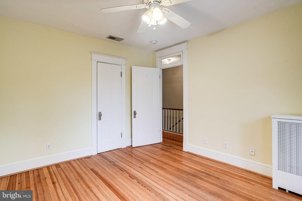 1720 34th Street Nw - Photo 18