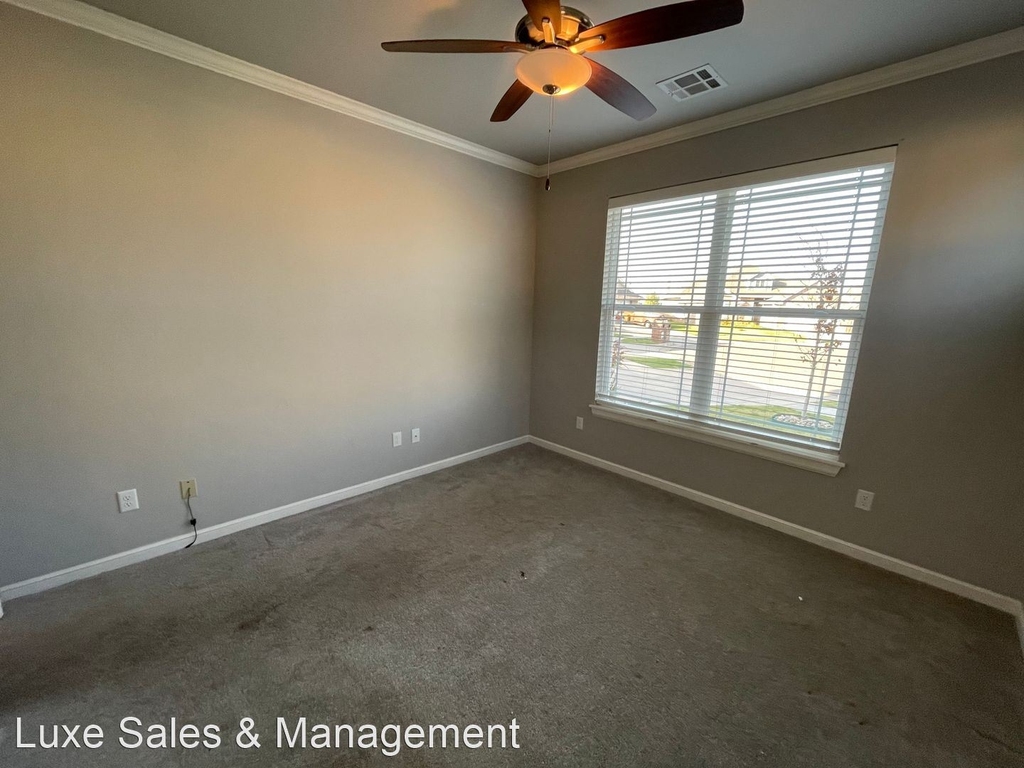 17900 Haslemere Lane - Photo 22