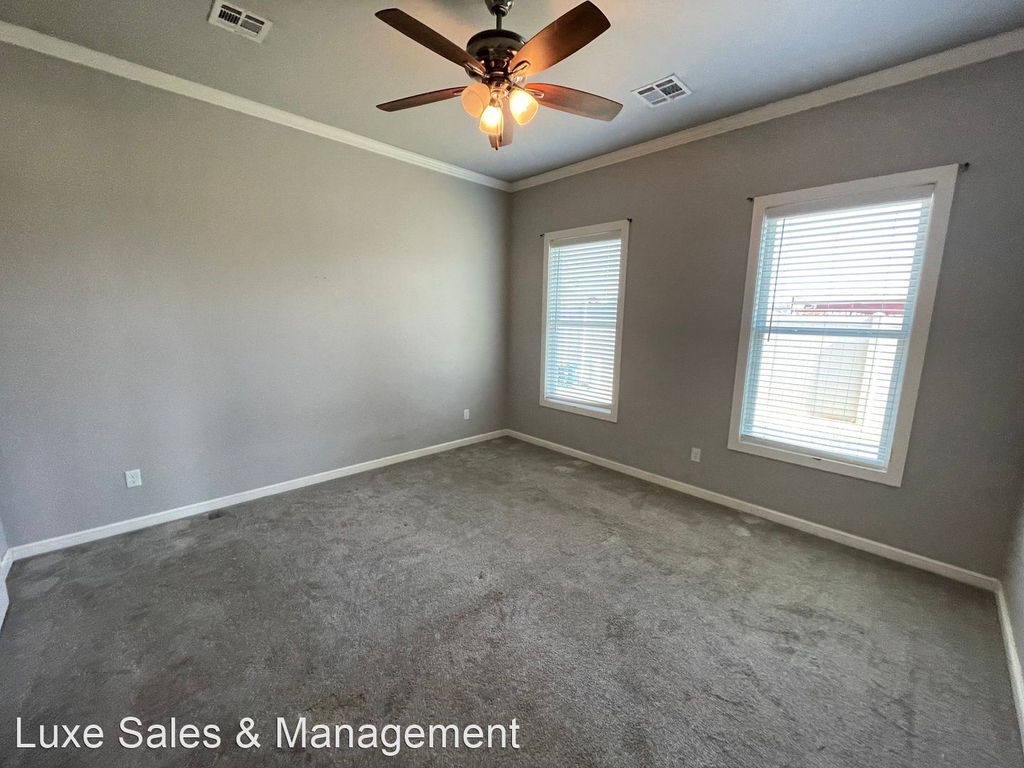 17900 Haslemere Lane - Photo 13