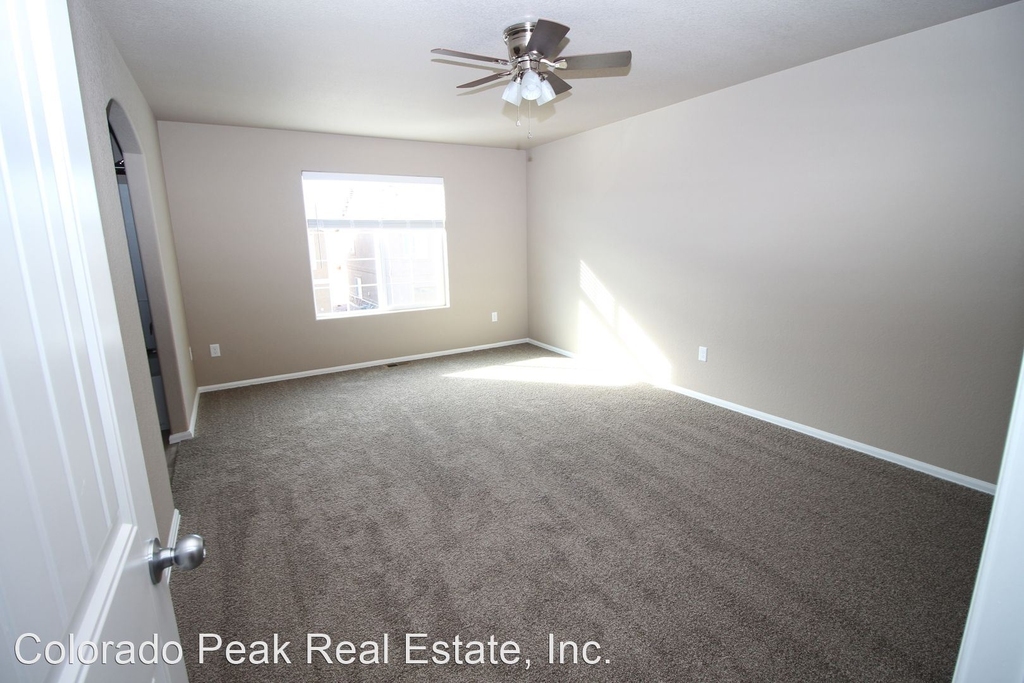 7704 Sand Lake Hts - Photo 25