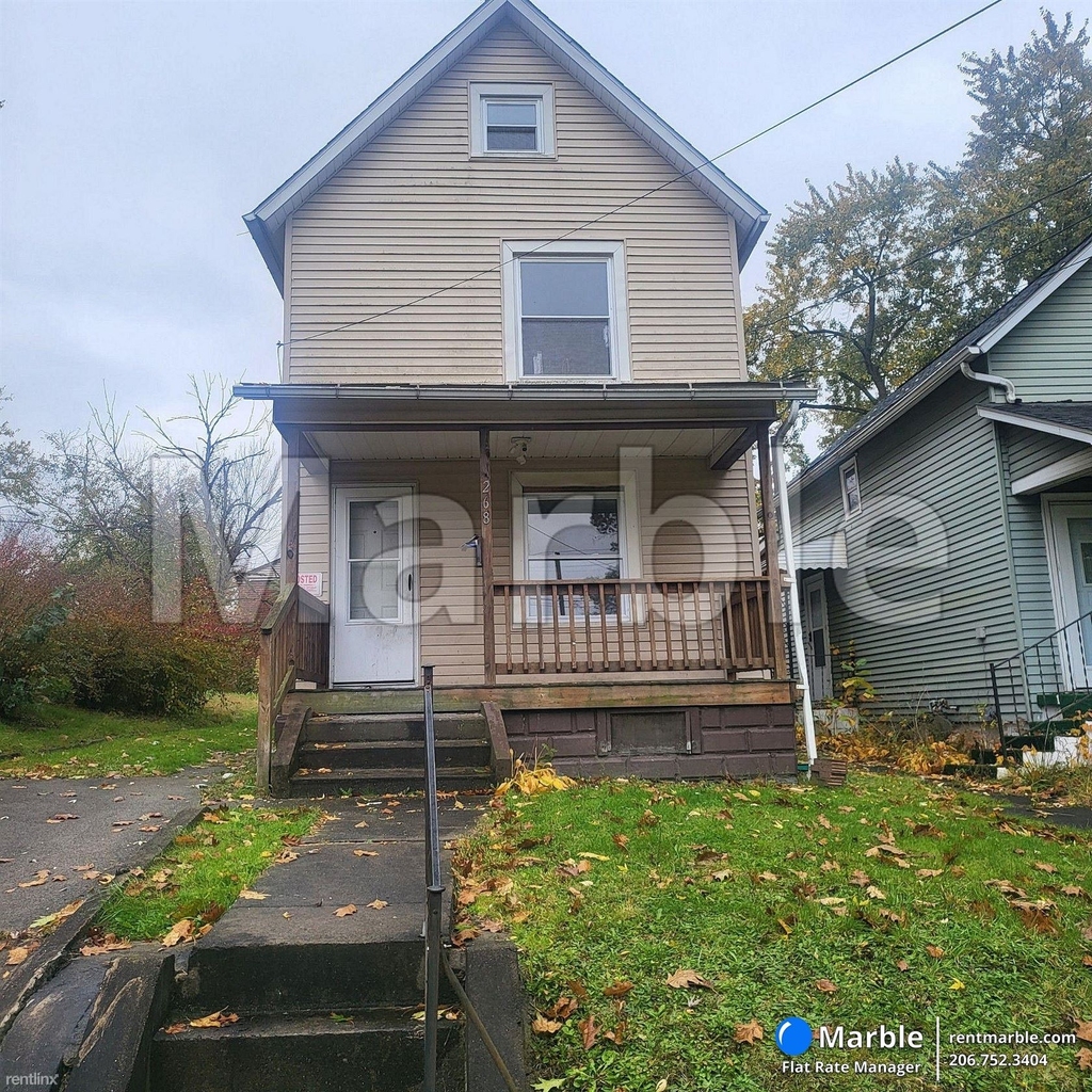 268 Malleable St - Photo 3