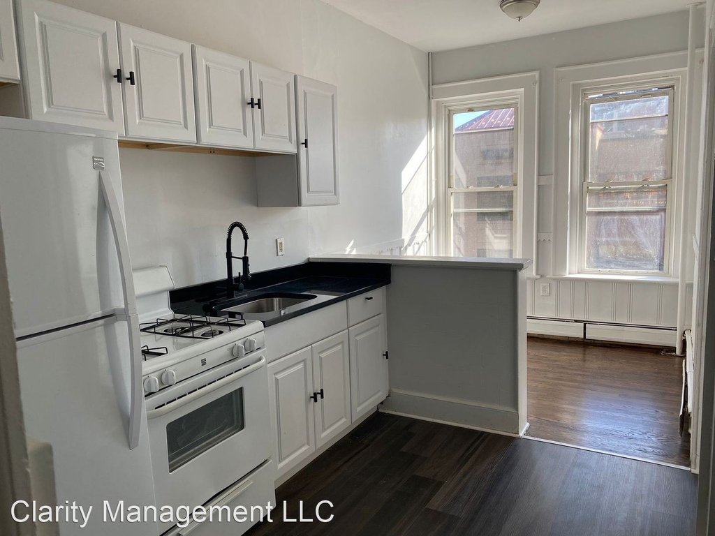 109 West Main Street - Photo 7