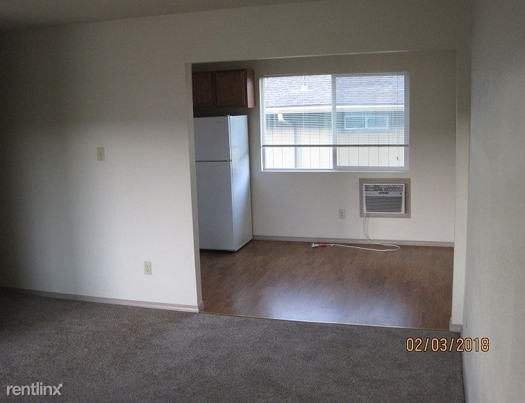 1118 S Oregon St - Photo 2