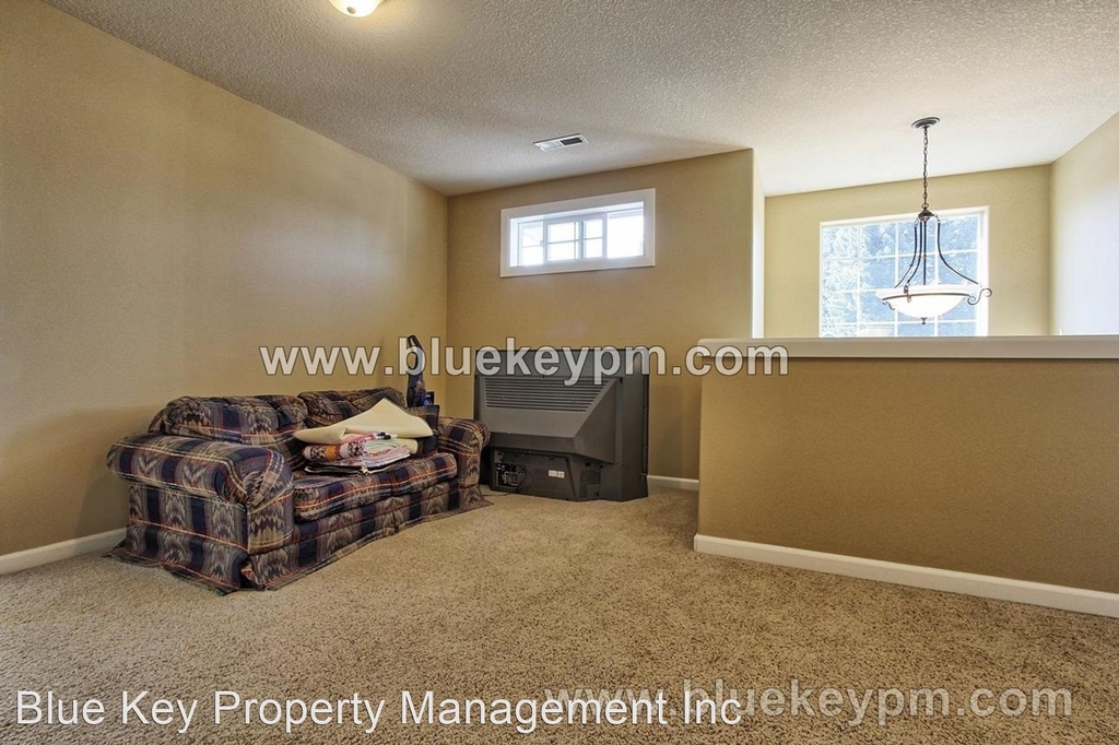 3812 Ne 93rd Street - Photo 14