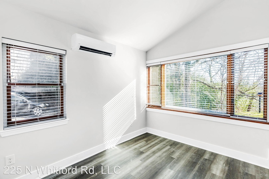 225 N Whitford Road - Photo 4