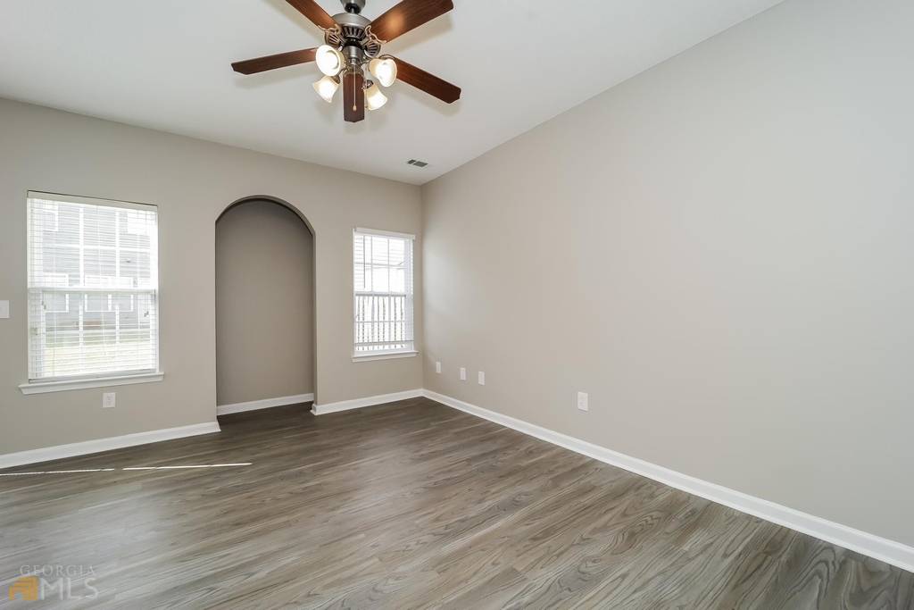 2506 Capella - Photo 1