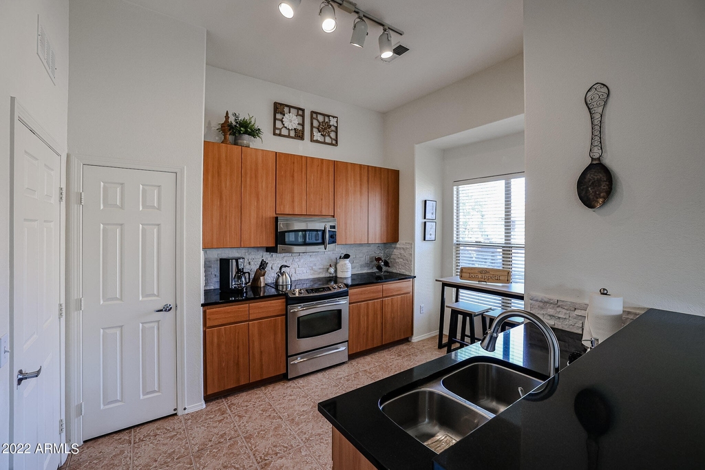 14250 W Wigwam Boulevard - Photo 1