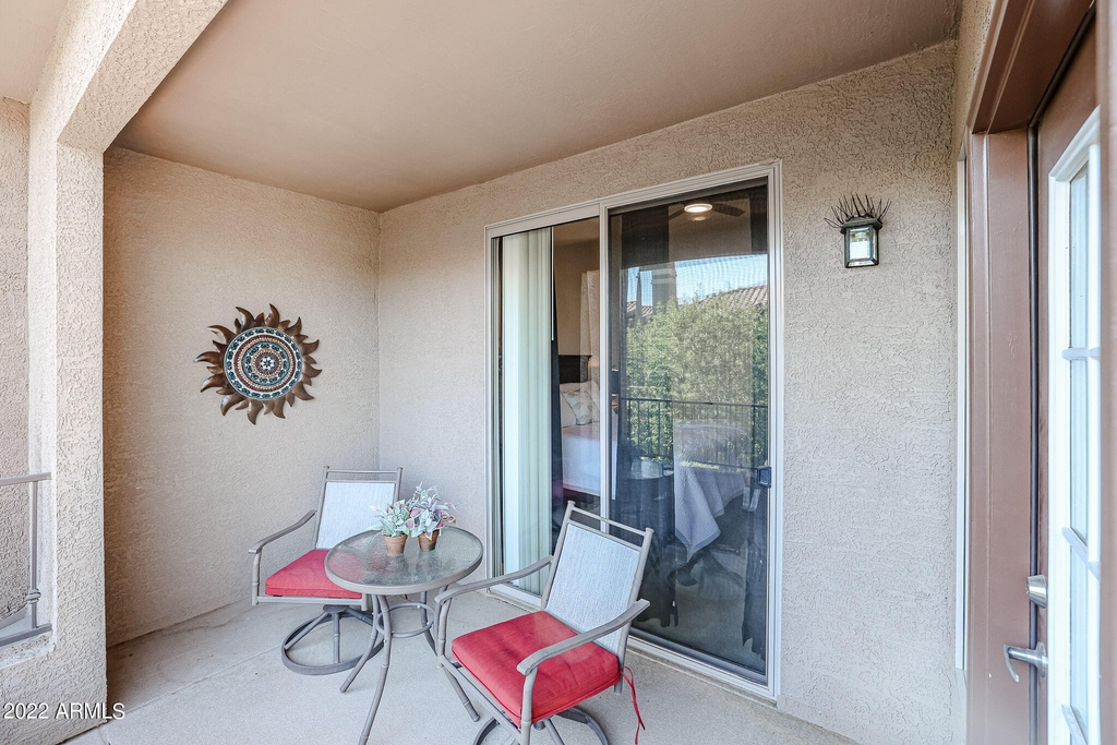 14250 W Wigwam Boulevard - Photo 22