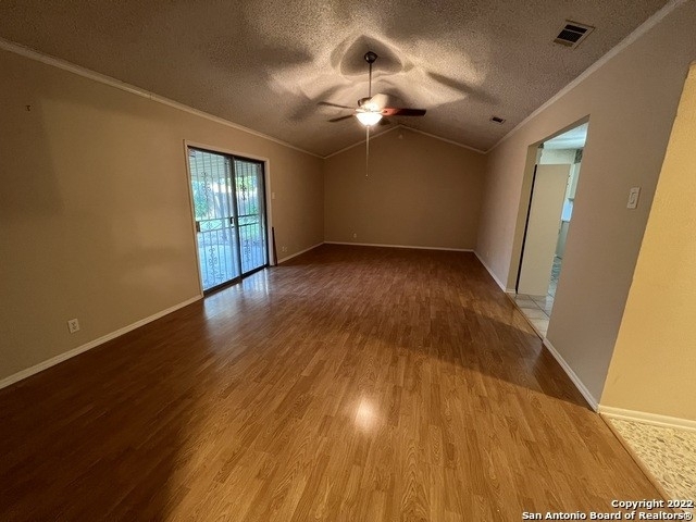 5050 Sierra Madre Dr - Photo 2