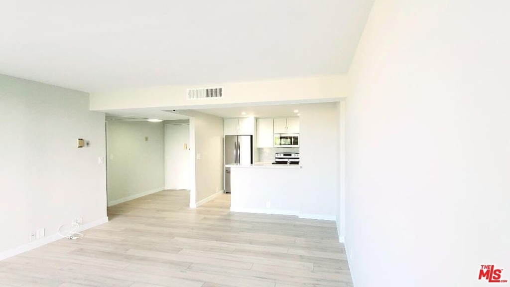 10535 Wilshire Blvd - Photo 32