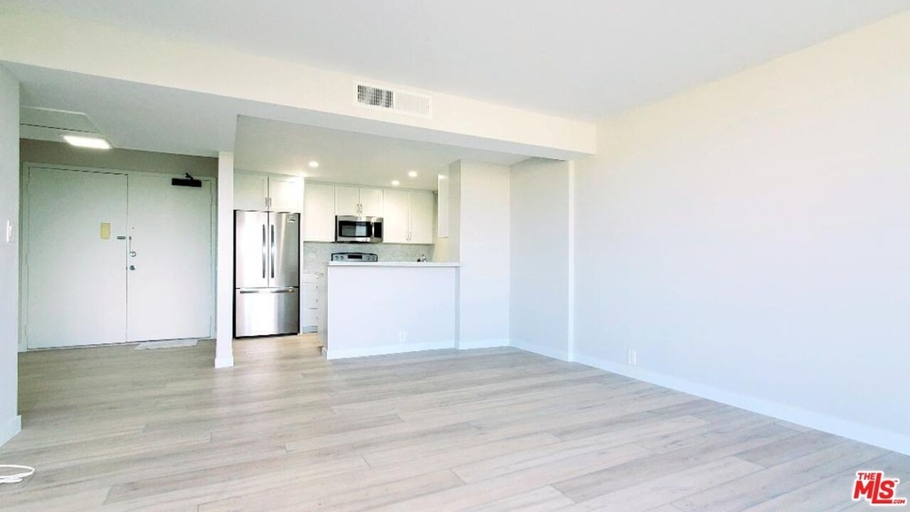 10535 Wilshire Blvd - Photo 31