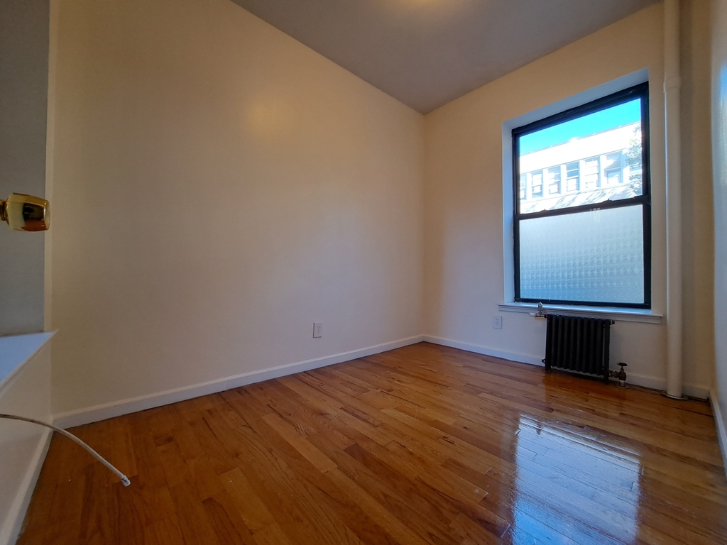 408 West 130th Street - Photo 3