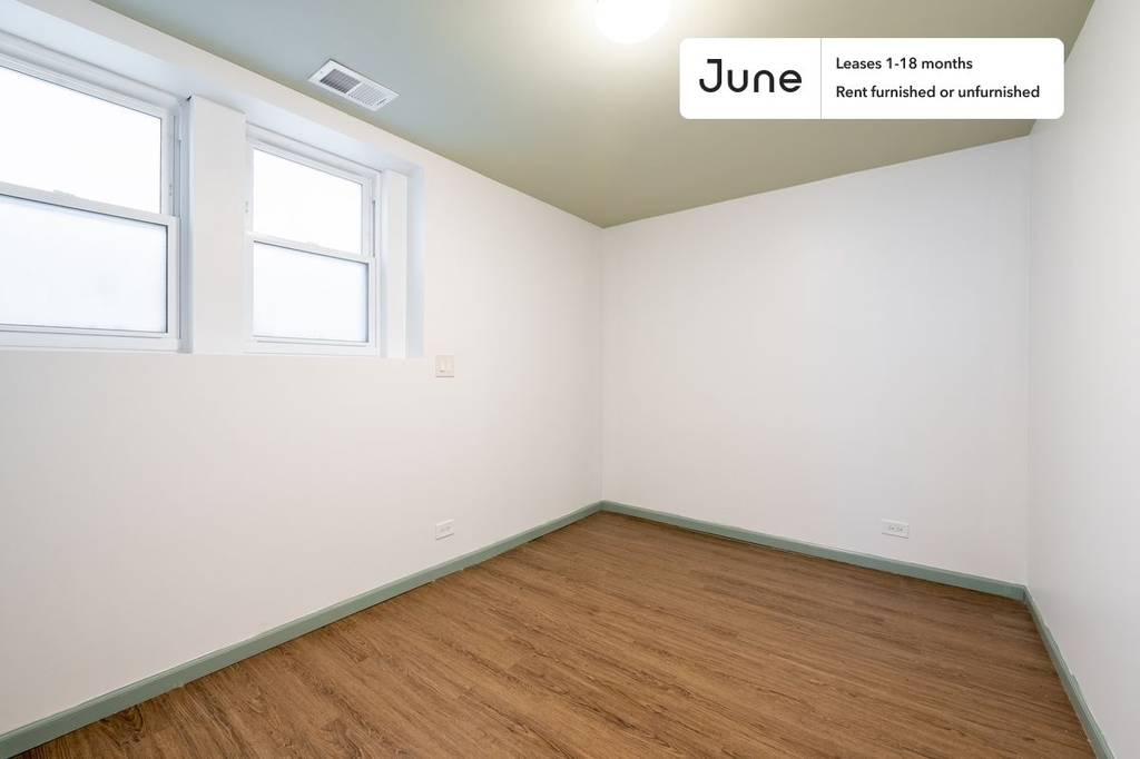 2632 N Ashland Avenue - Photo 14