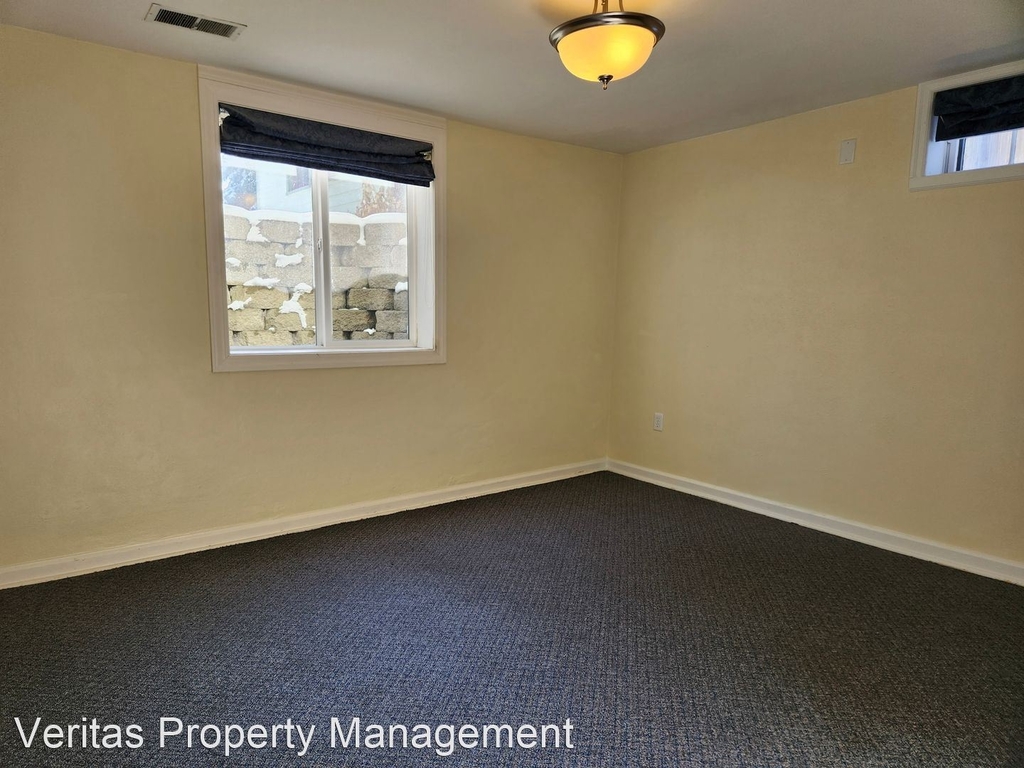 365 Burlington Avenue - Photo 20