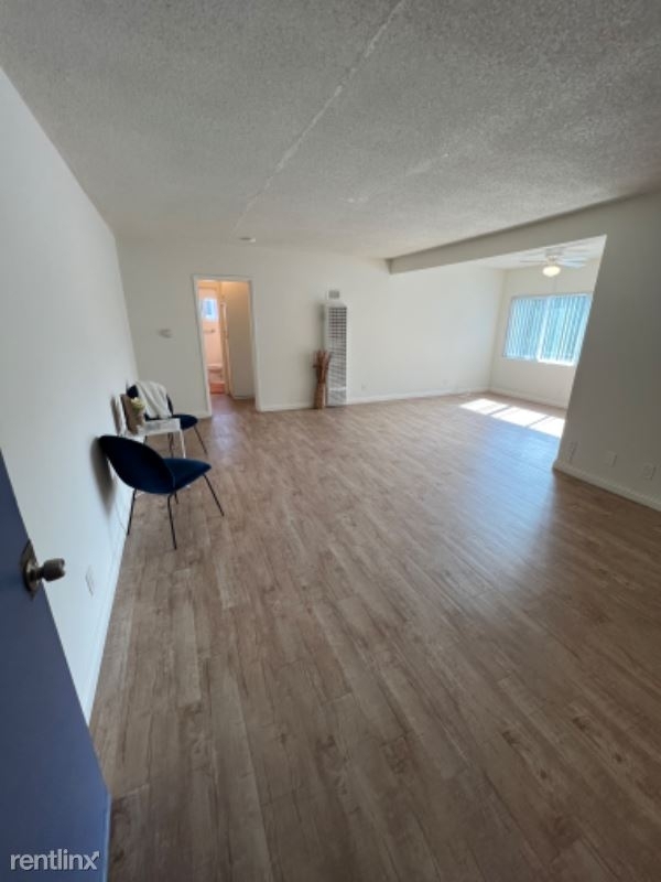 897 Center Street - Photo 2