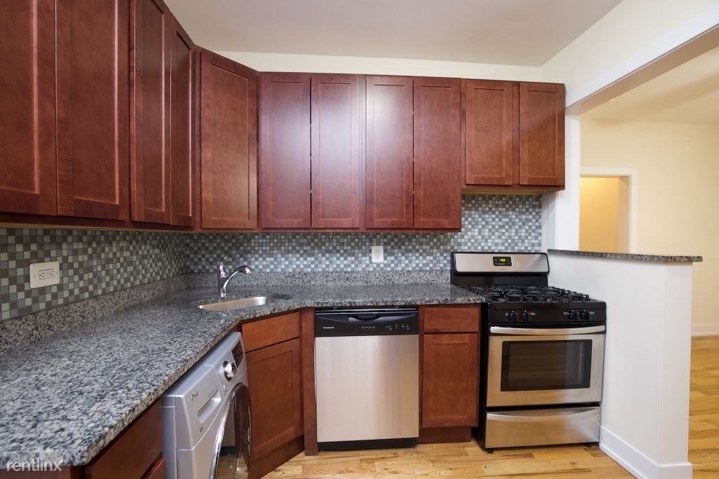 3519 N. Racine, Unit 3e - Photo 4