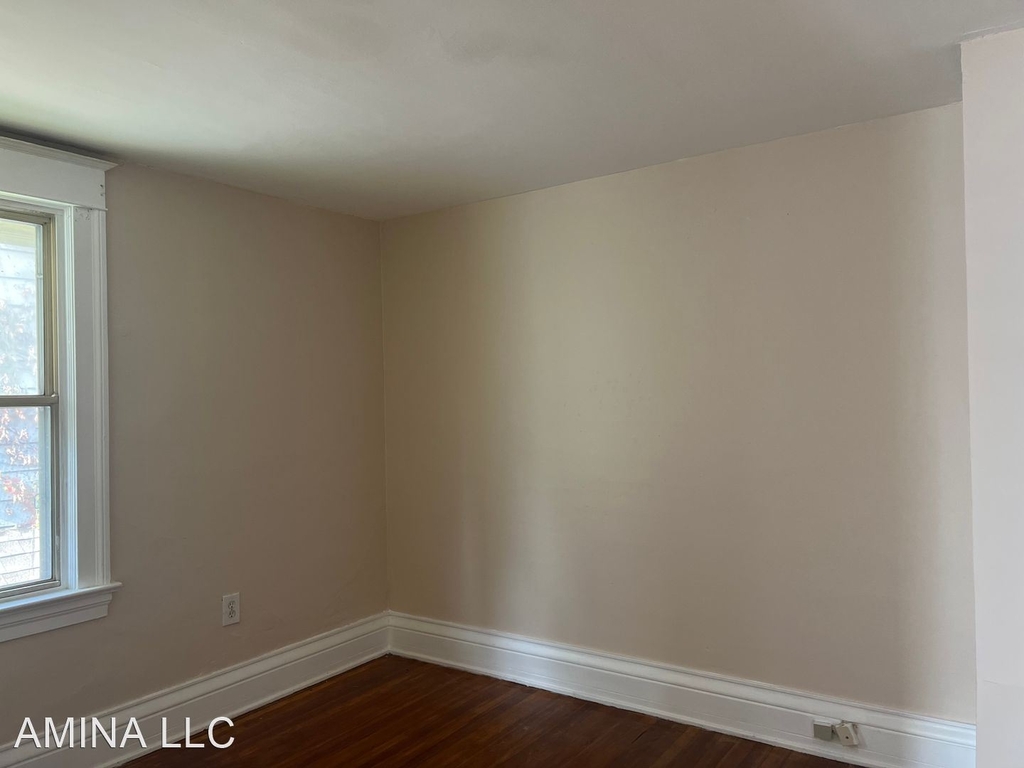 768 Flower City Park - Photo 22