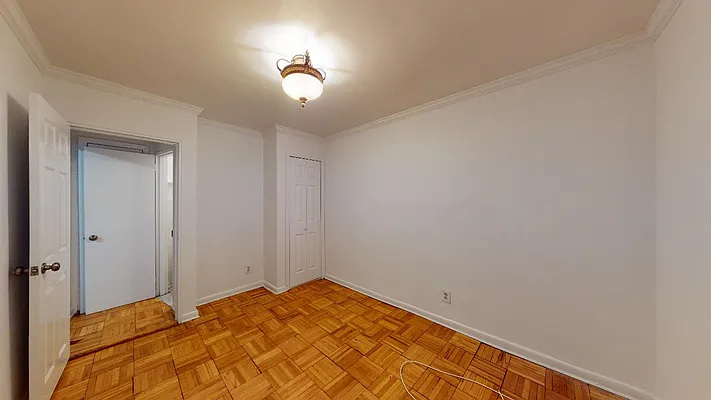 164 East 78th Street - Photo 2