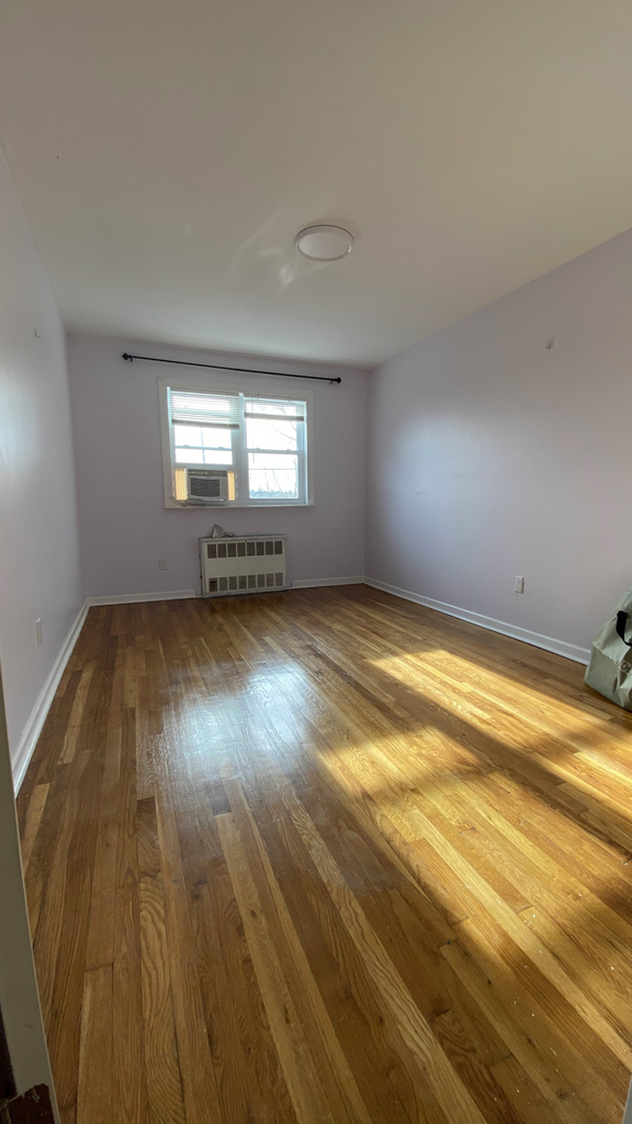 948 East 77th Street - Photo 6