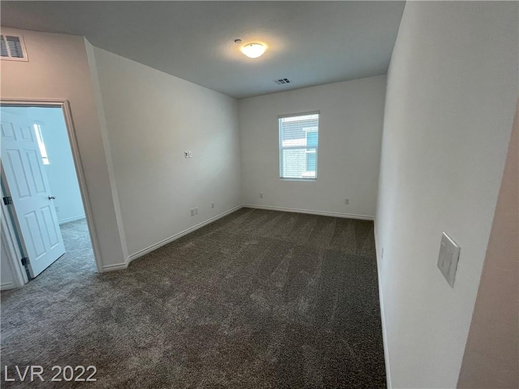 1294 Ossa Street - Photo 9