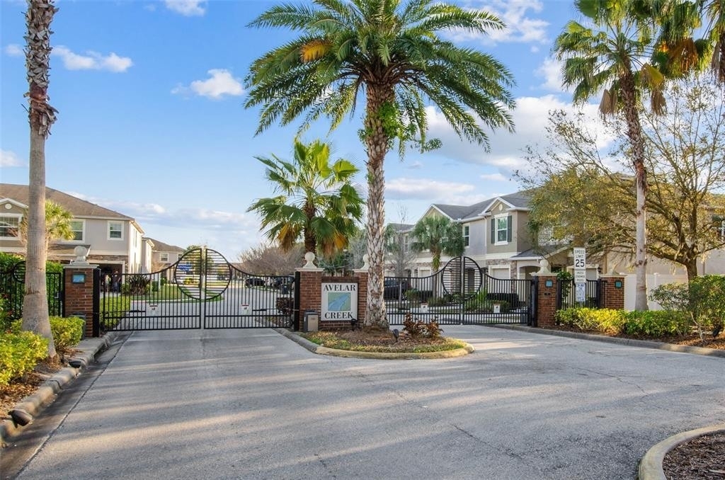 10411 Butterfly Wing Court - Photo 18