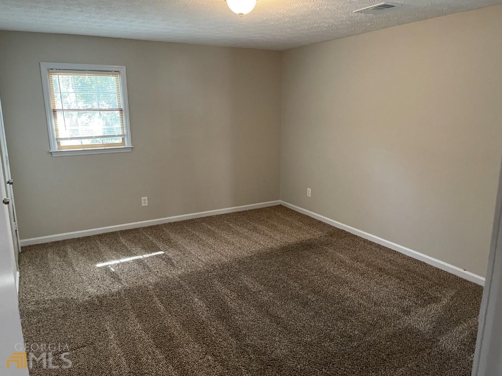 5381 Ridgemere Court - Photo 14