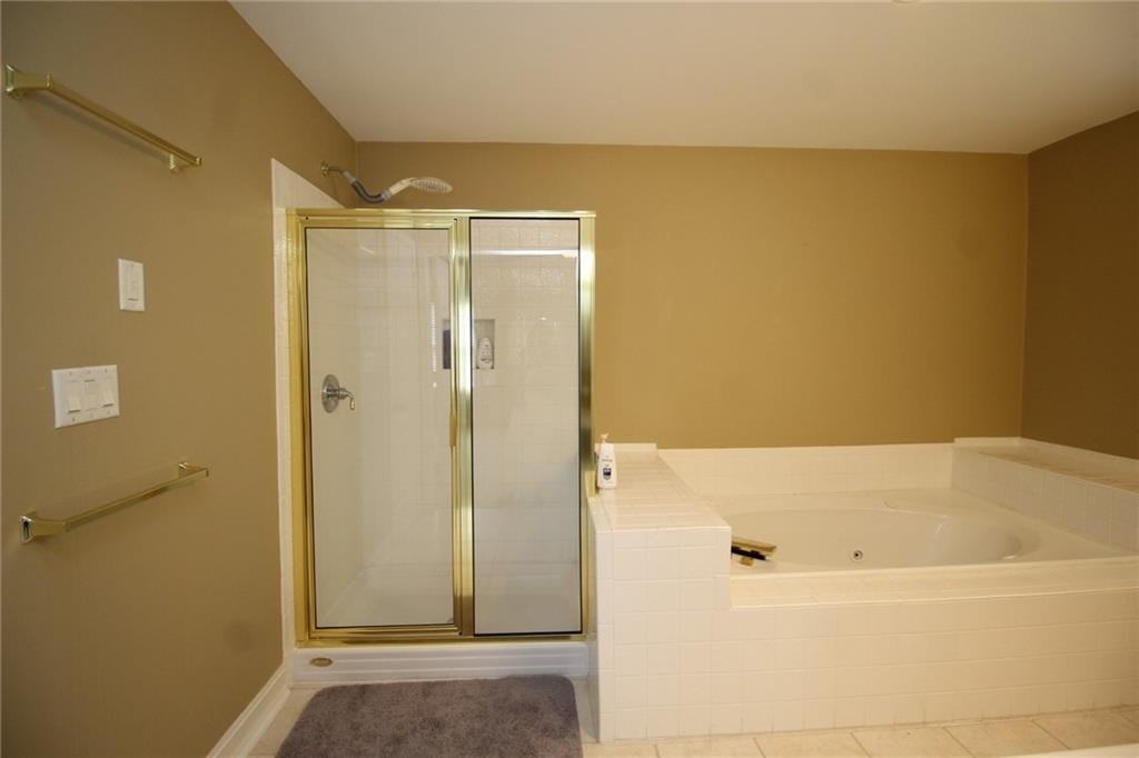 1060 River Valley Drive - Photo 25