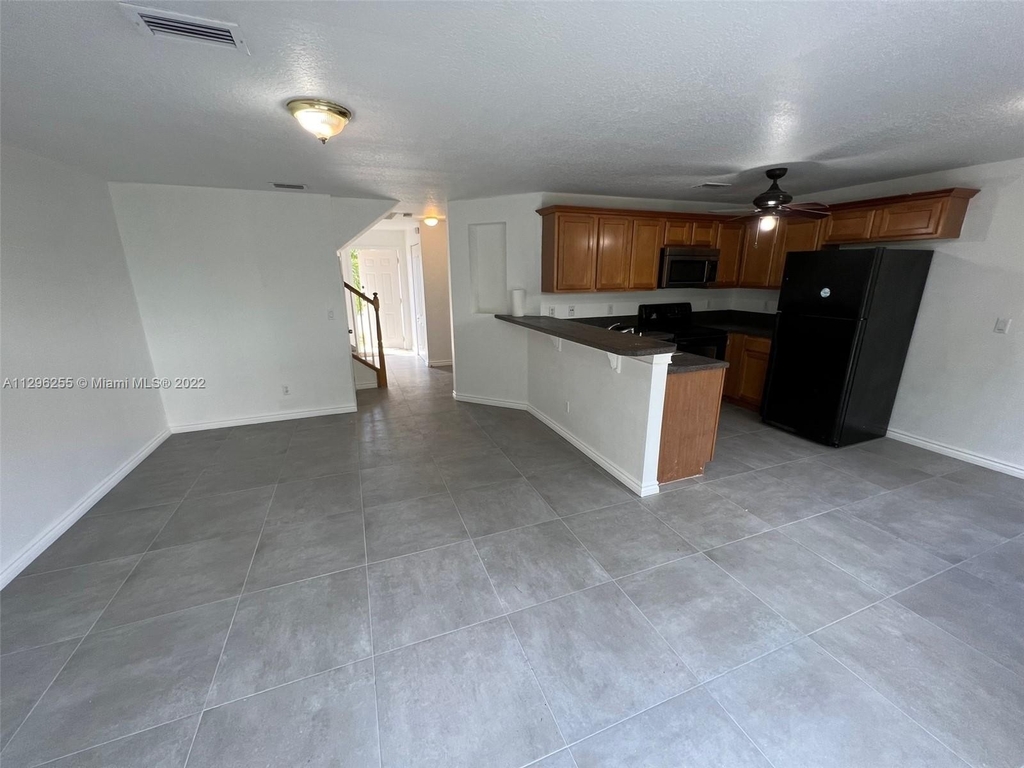 11627 Nw 23rd Ct - Photo 13