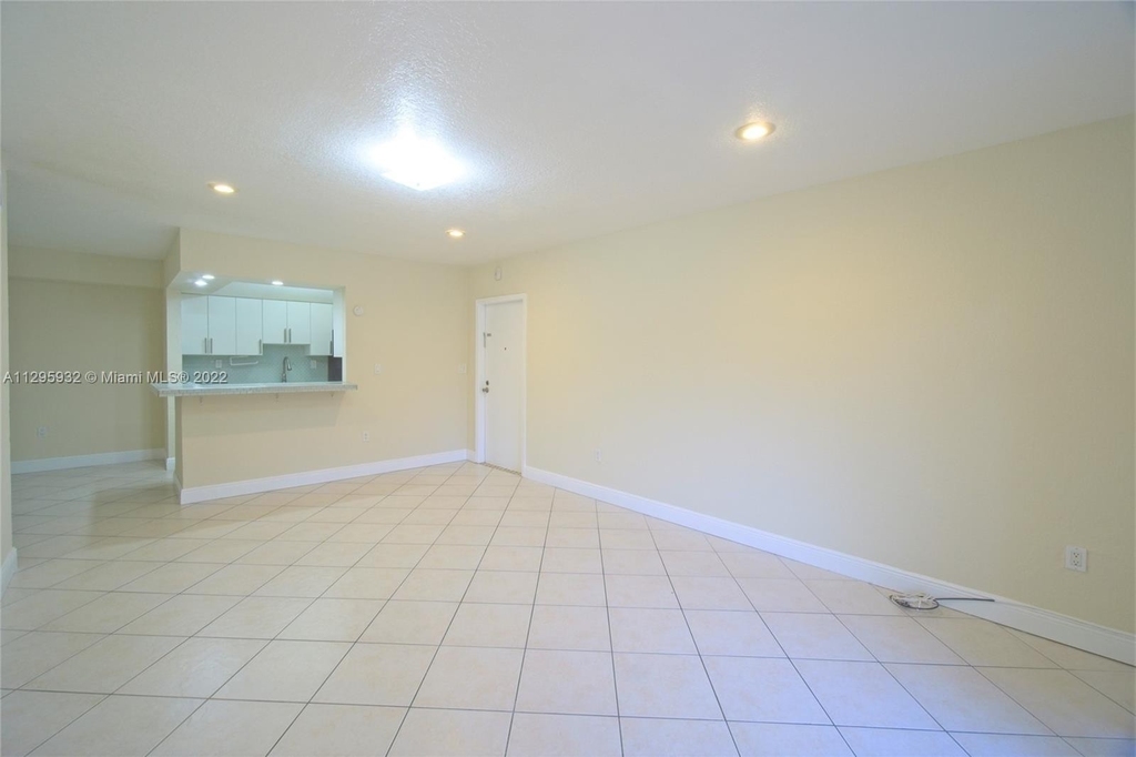 7955 Sw 104 St - Photo 2