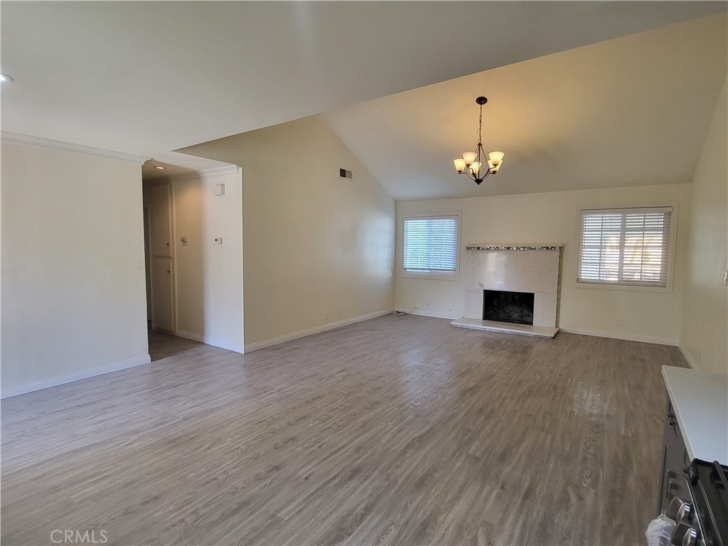 15437 Los Robles Avenue - Photo 3