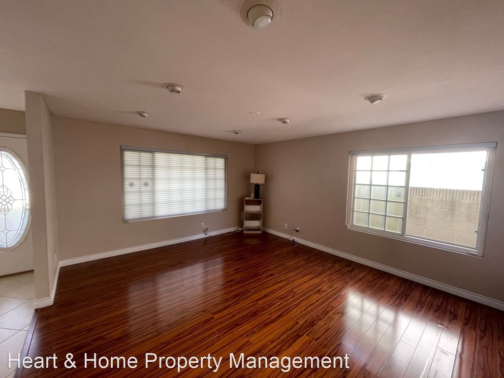 18518 Santana Avenue - Photo 3