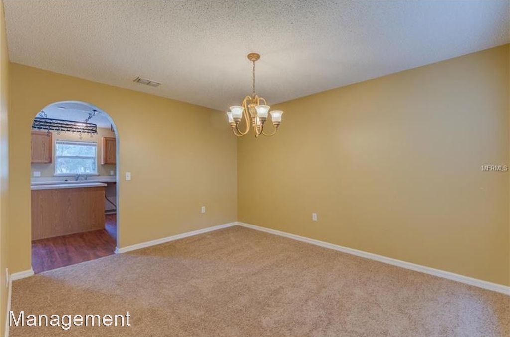 6189 Wayside Court - Photo 16