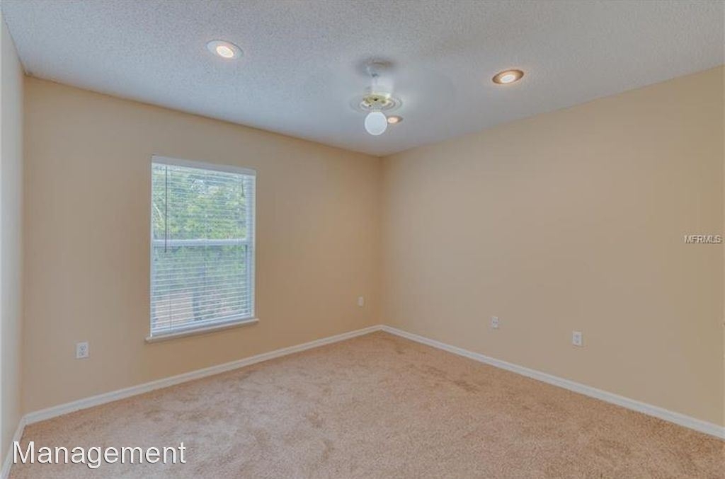 6189 Wayside Court - Photo 15