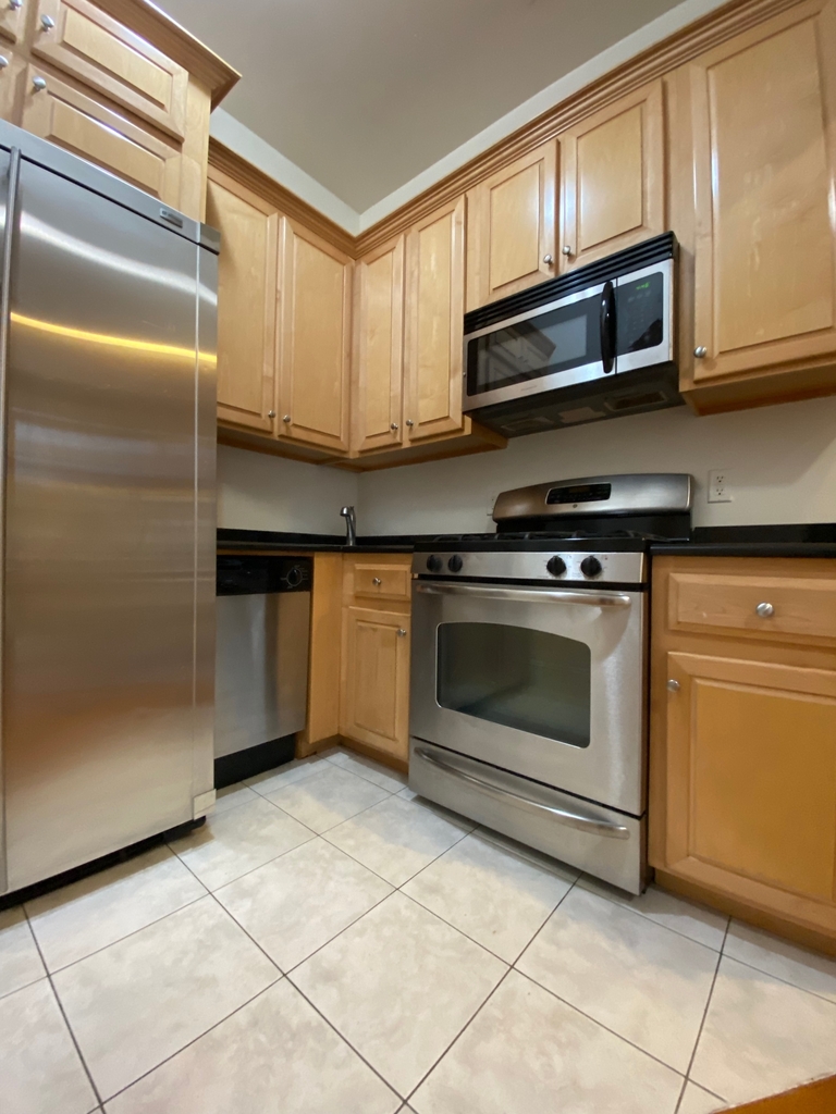 314 West 104th Street - Photo 5