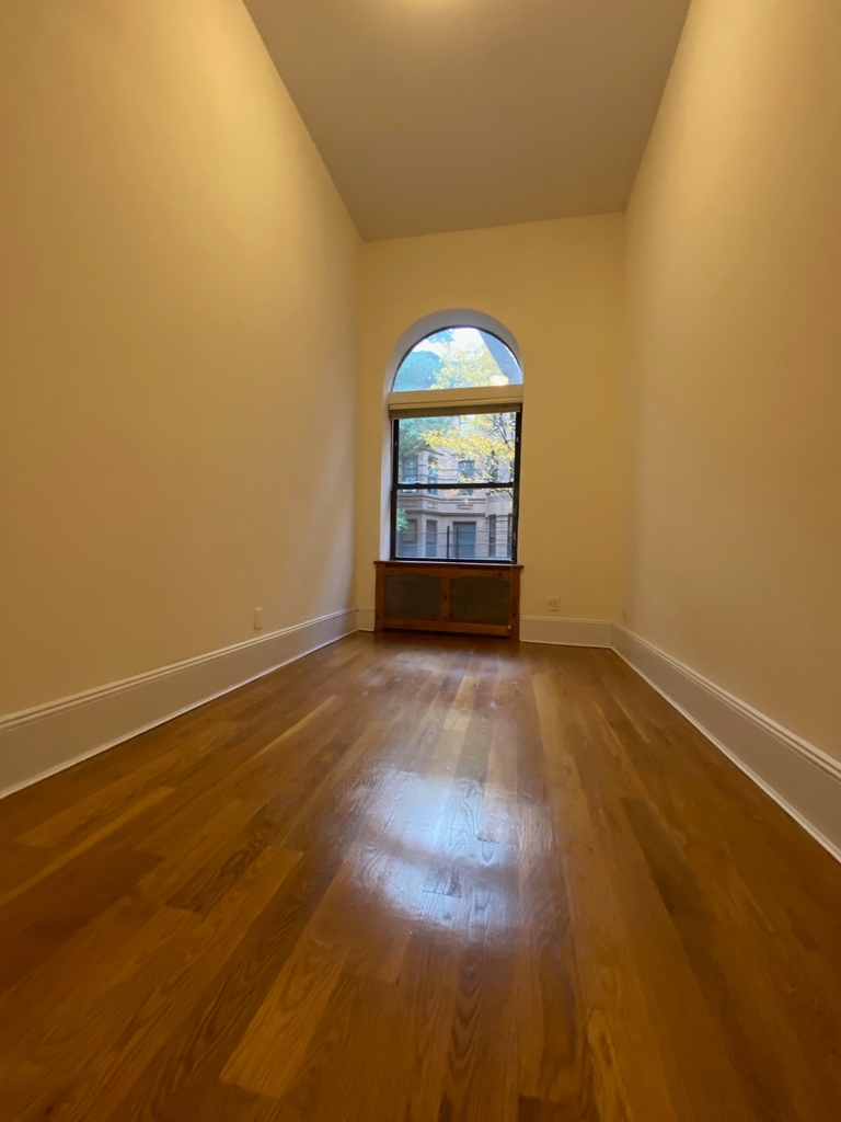 314 West 104th Street - Photo 8