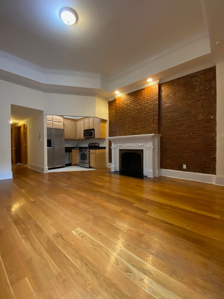 314 West 104th Street - Photo 12