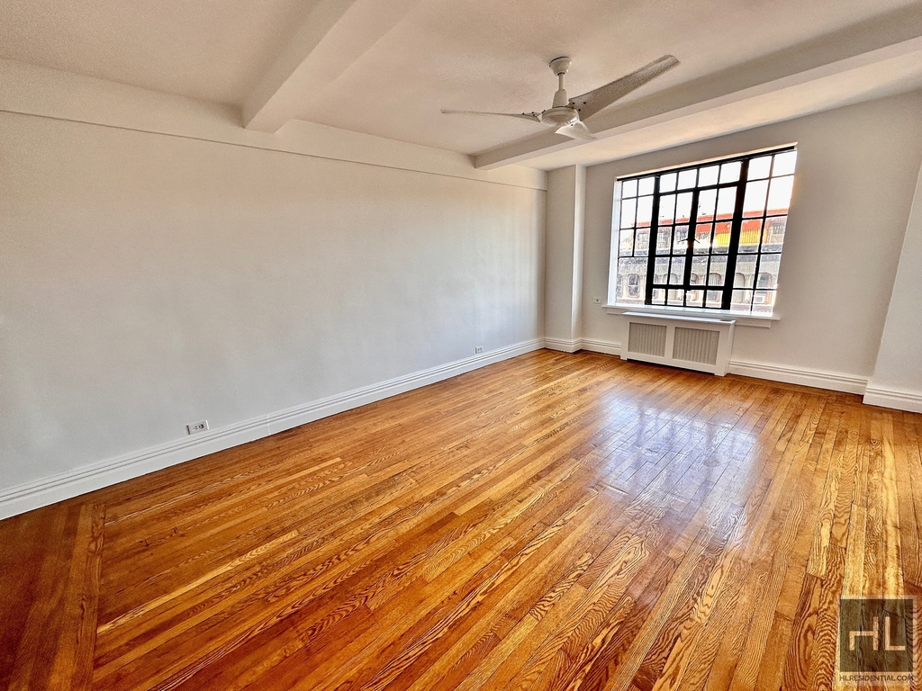 101 Lafayette Avenue - Photo 1